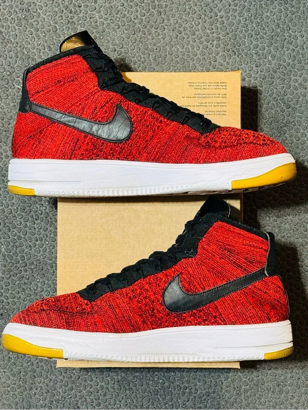 Nike Air Force 1 Ultra Flyknit Mid ‘University Red Black’ 2016 (Sz 11M)